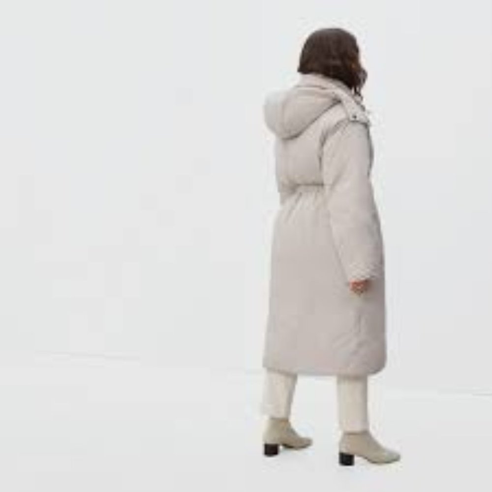 Everlane Light Beige Long Puffer Coat with Belt - Picture 4 of 9